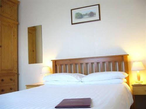 Diamonds Villa Near York Hospital Extérieur photo